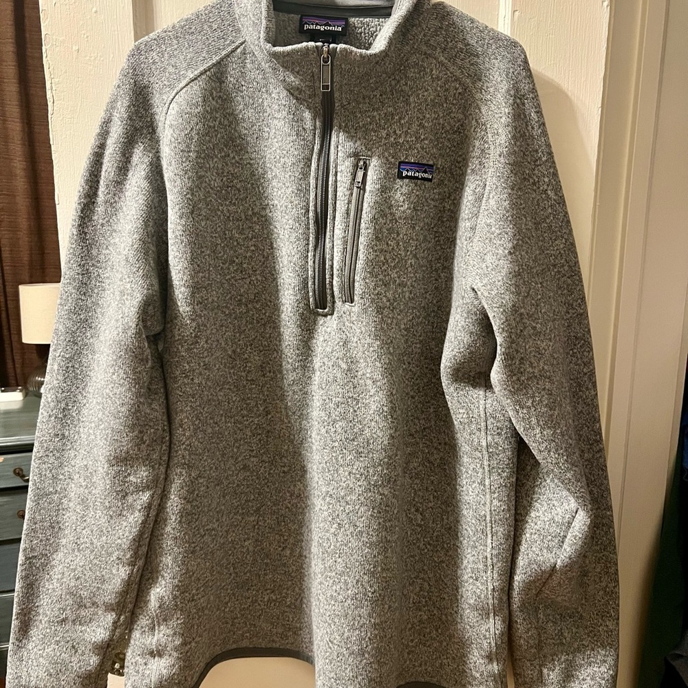 Mens Patagonia quarter zip grey